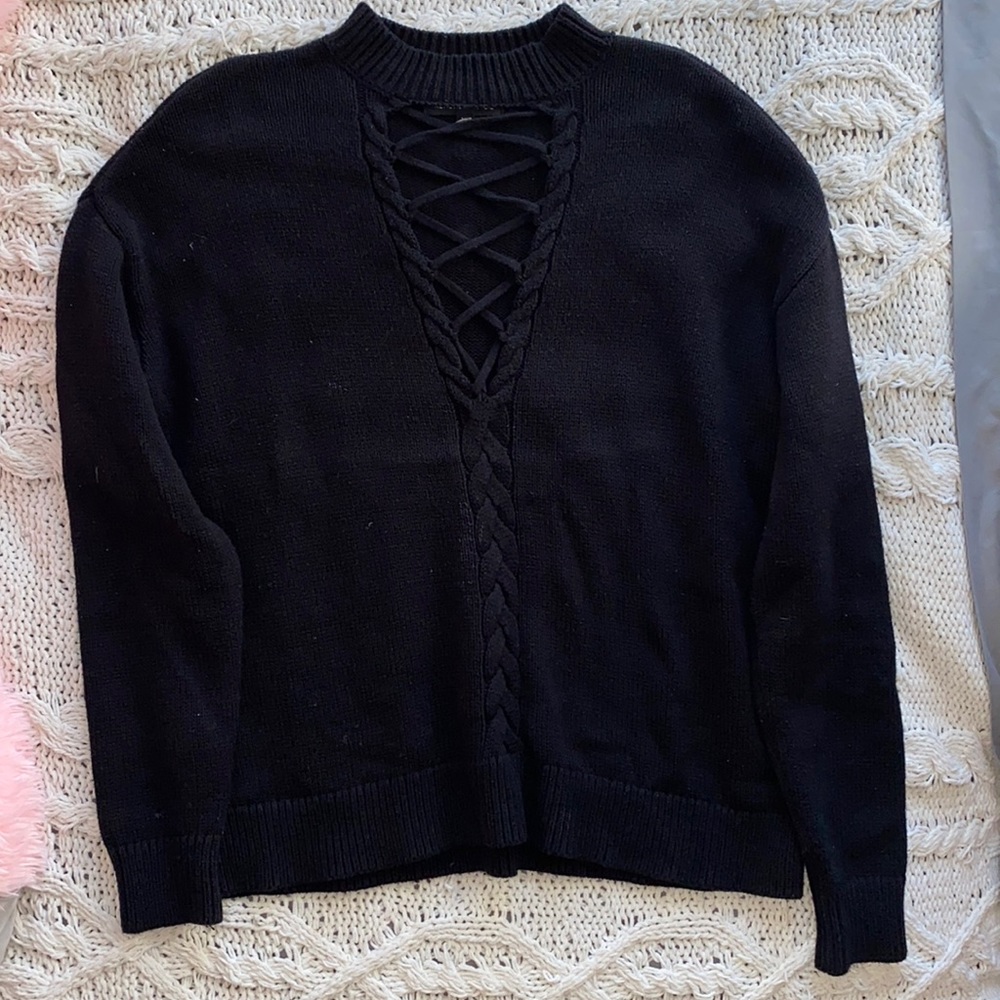 Kendall & Kylie sweater